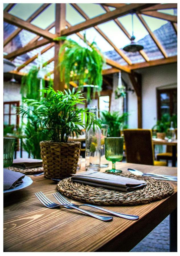 Folwark Walencja Hotel Kazimierz Dolny Ngoại thất bức ảnh