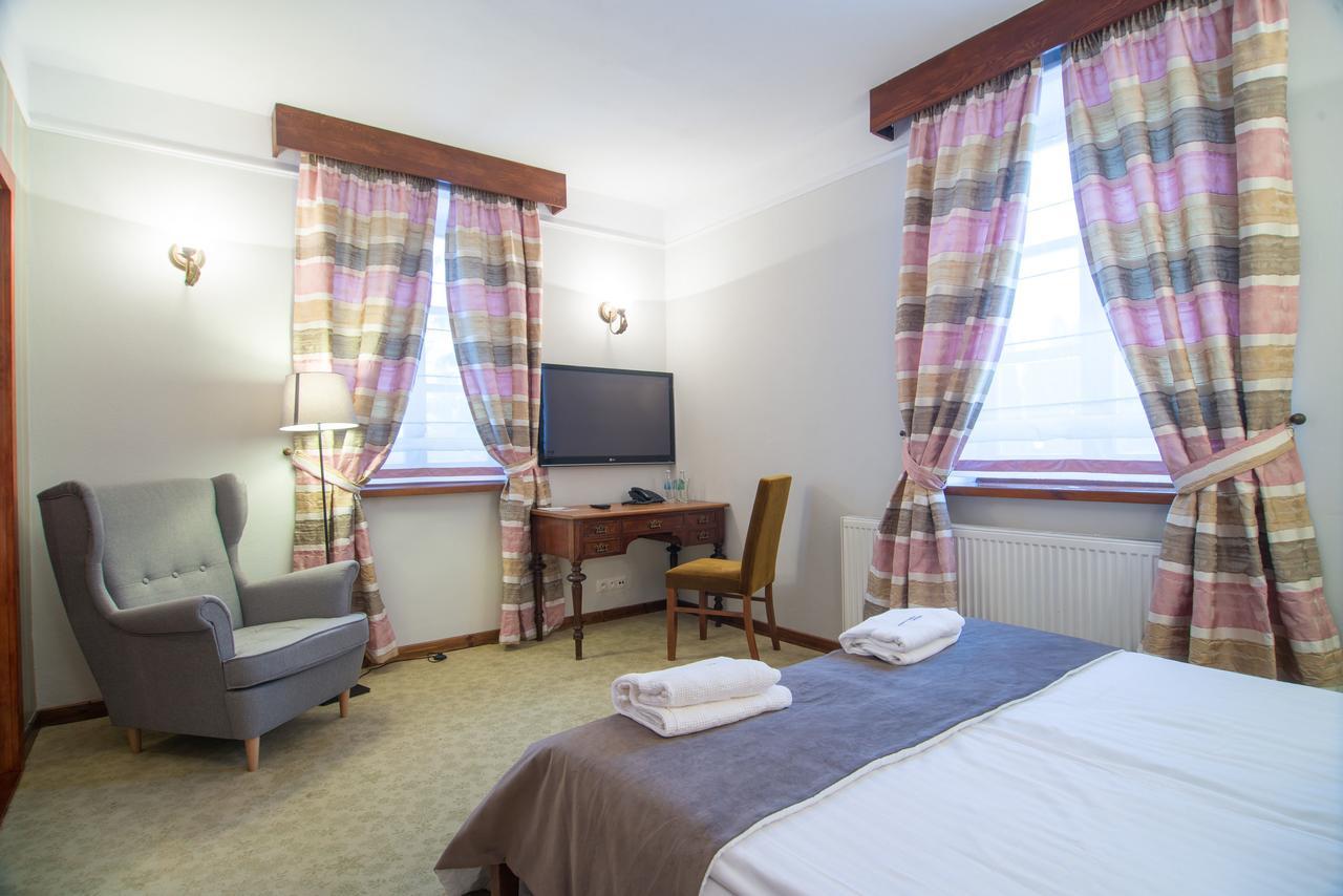 Folwark Walencja Hotel Kazimierz Dolny Ngoại thất bức ảnh