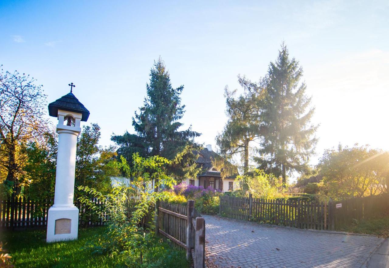Folwark Walencja Hotel Kazimierz Dolny Ngoại thất bức ảnh
